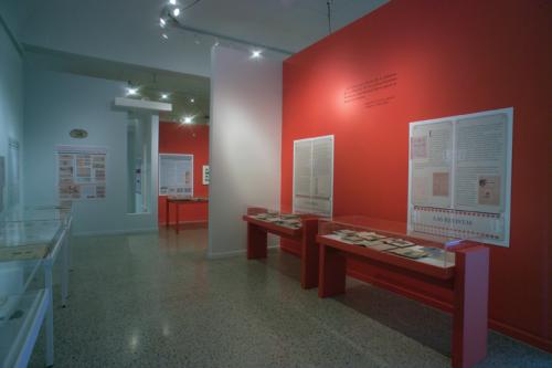 Vista de sala. De la pluma a la imprenta: La cultura impresa en Puerto Rico 1806 - 1906. 2009