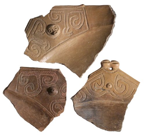 Fragmentos de carámica vasija típica huecoide
