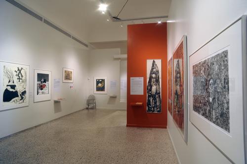 Vista de sala. Premios de la Bienal de San Juan del Grabado Latinoamericano y del Caribe: 1970-2001. Foto Jesús E. Marrero