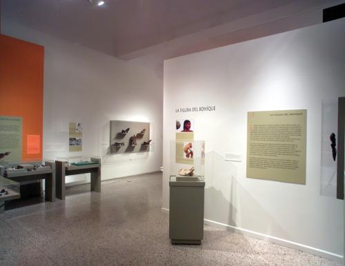 Vista de sala. Taínos: objetos ceremoniales. 2006