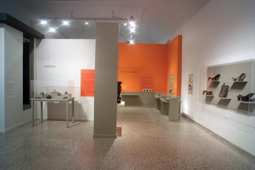 Vista de sala. Taínos: objetos ceremoniales. 2006