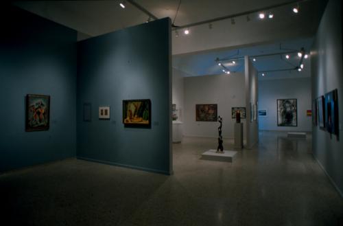 Vista de sala. Cien años de historia, arte y enseñanza. 2003