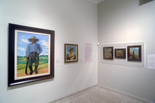 Vista de Sala. Reflejos de la historia de Puerto Rico en el arte: 1751-1950. Foto Jesús E. Marrero