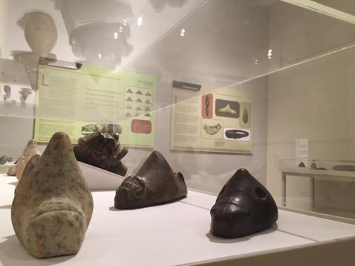Vista de sala. Objetos ancestrales en lítica 4